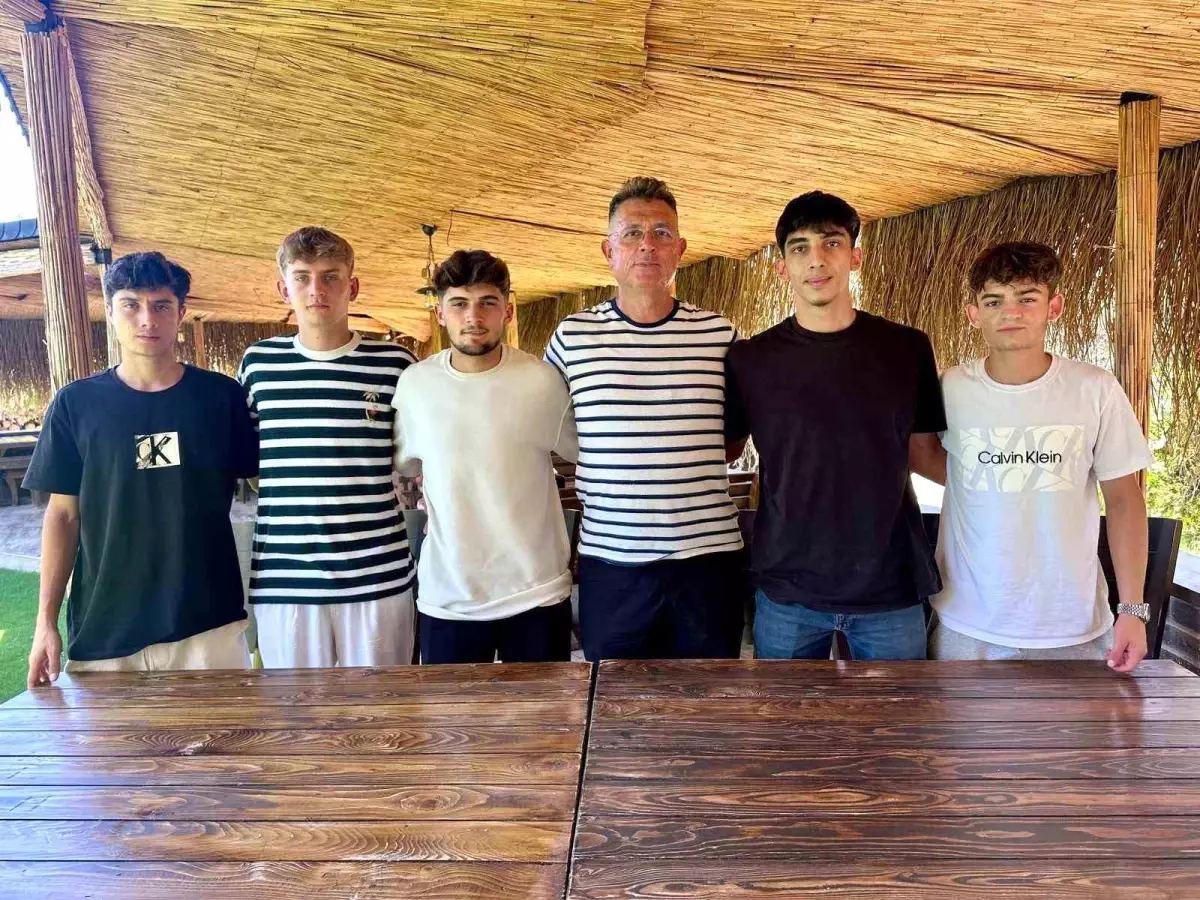 Yıldızspor’dan İç Transferde Beş İmza Birden