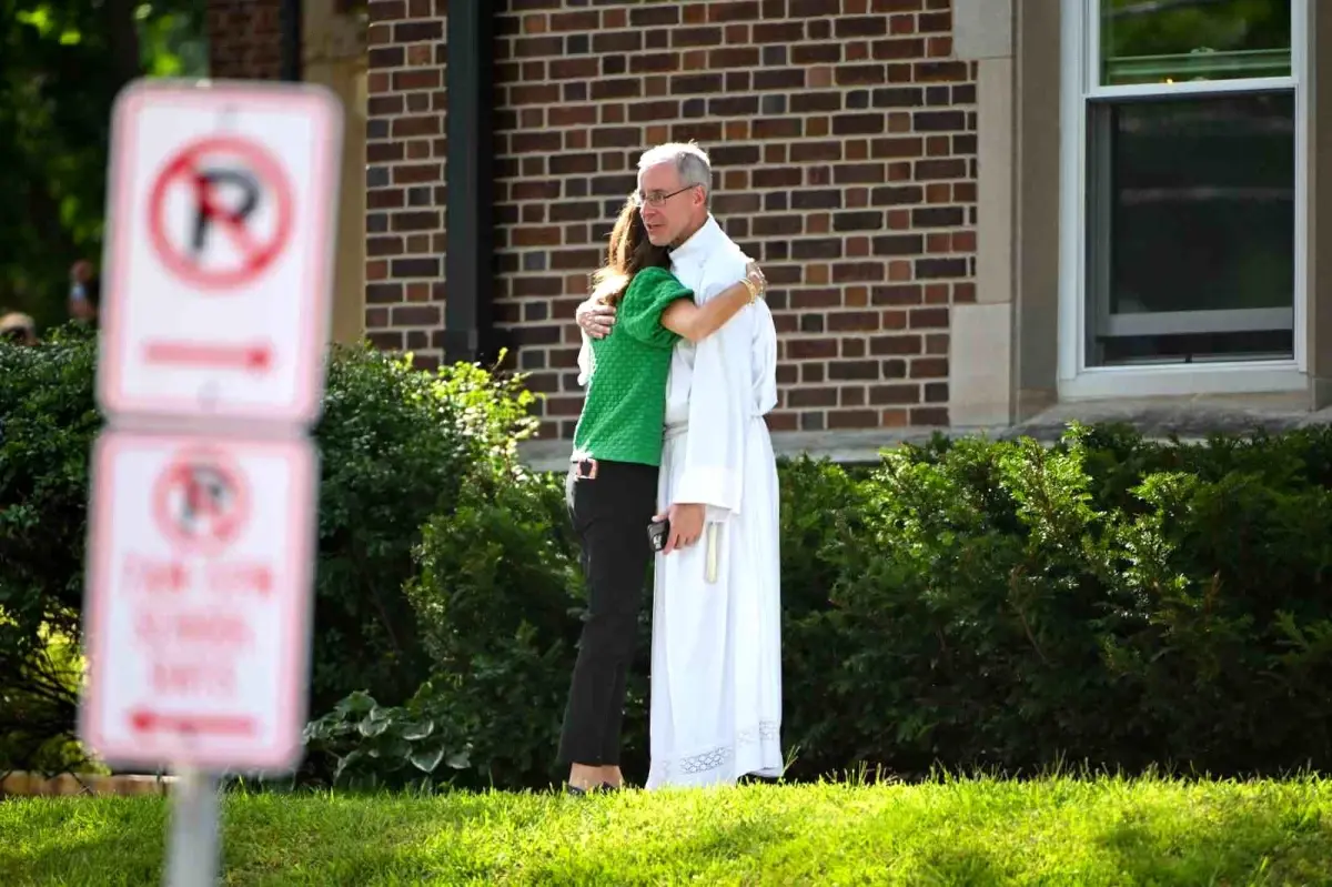 ABD’de Katolik Okula Silahlı Saldırı: 2 Ölü, 17 Yaralı