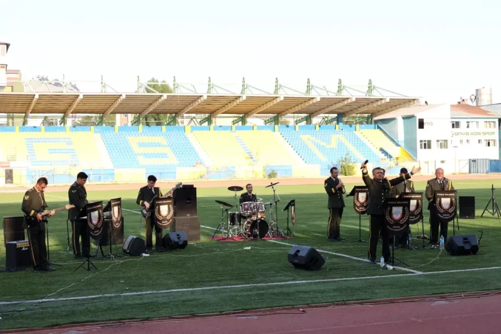 Ağrı’da 30 Ağustos Zafer Bayramı Coşkusu