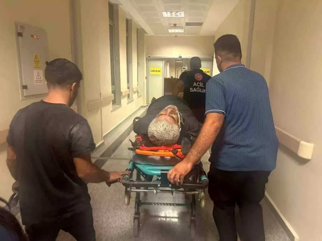 **Tamirhanede Kaza: Adam Araç Bakım Kanalına Düştü**