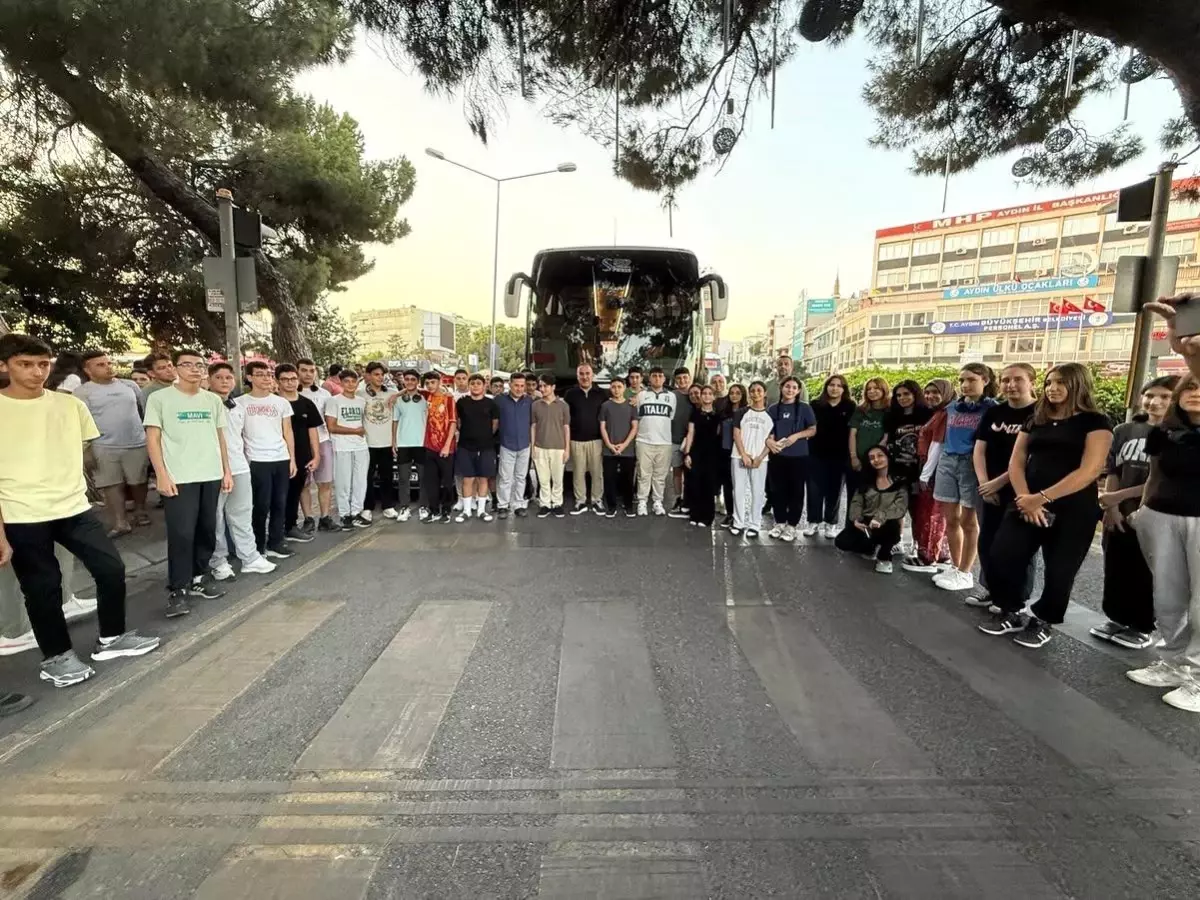 Gençler Kamplarda Buluşuyor