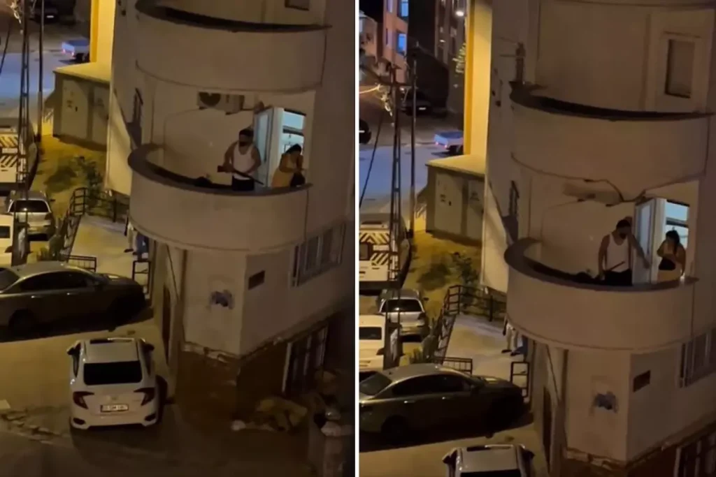 İç Çamaşırı ile Balkona Çıktı, Komşularıyla Tartıştı