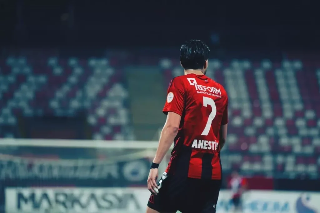 “Vanspor FK, Cezalı Maçta Bandırmaspor’a Takıldı”