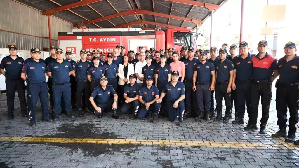 Aydın’da İtfaiye Ekipleri Yangınlara Karşı Mücadelede