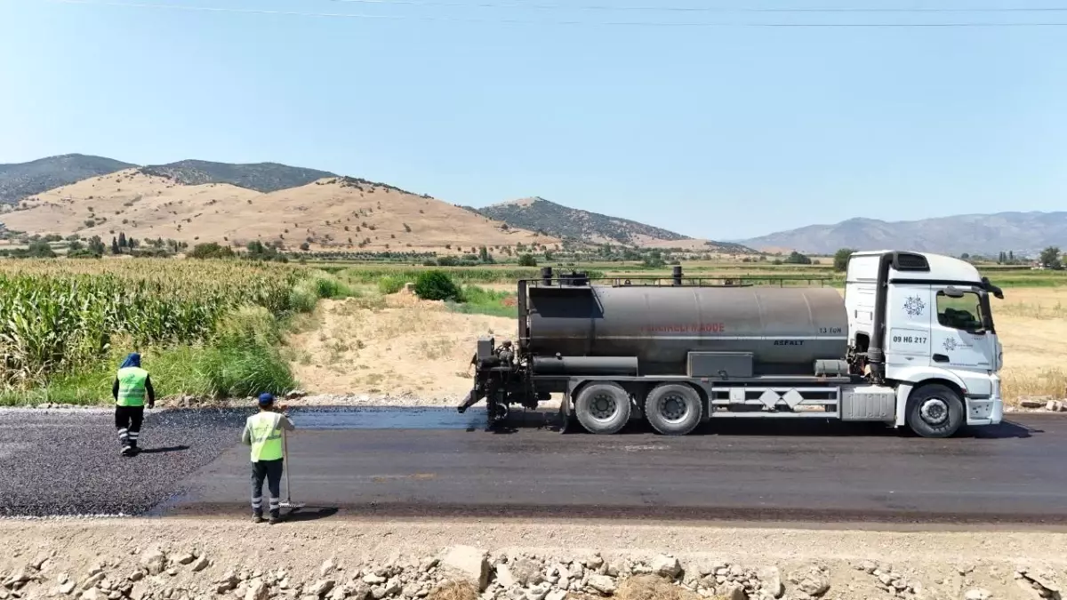 **Aydın’da Kırsal Ulaşım Yatırımları Hız Kazanıyor**