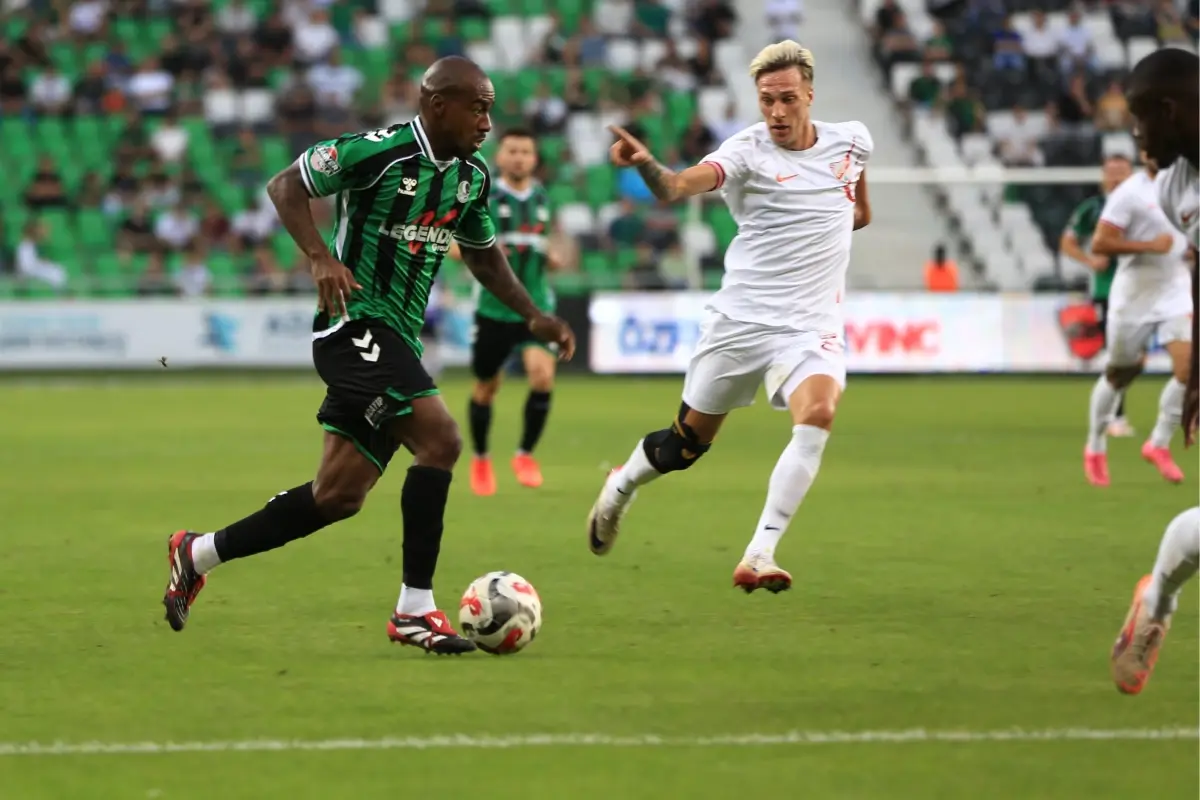 **Sakaryaspor Boluspor’a 4-1 Mağlup Oldu**