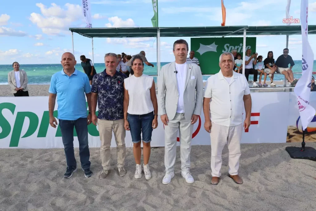 **Çatalca’da Plaj Voleybolu Heyecanı**