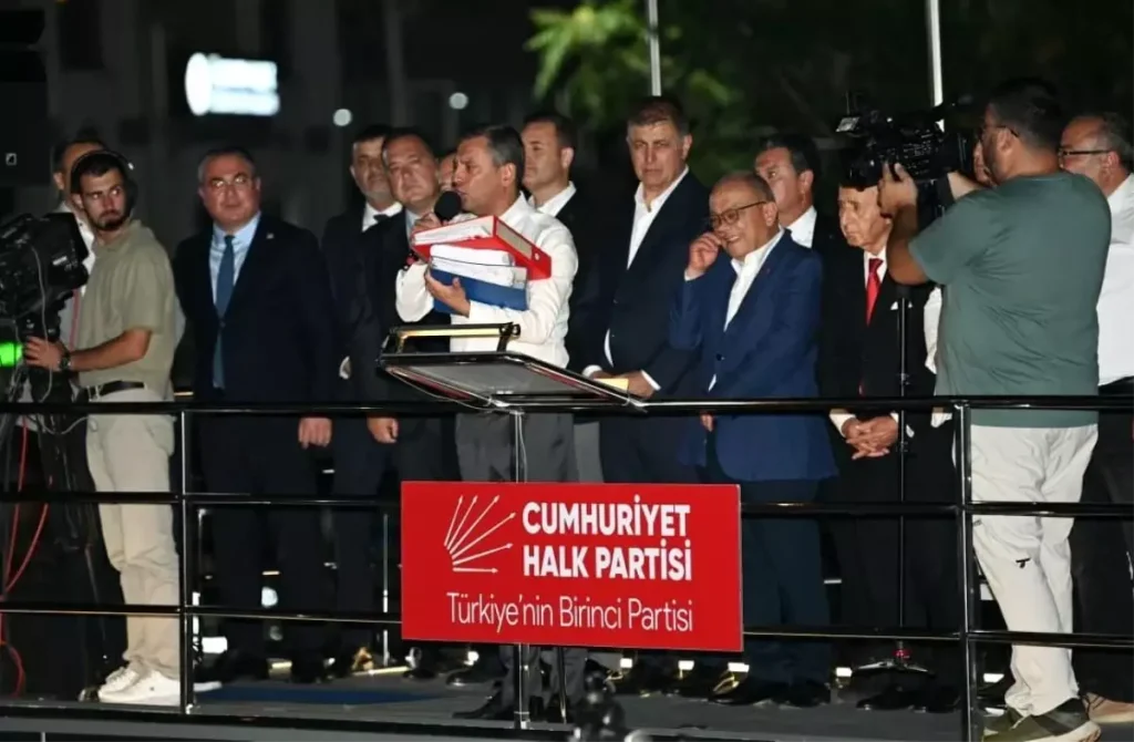 CHP Genel Başkanı Özgür Özel’den Aydın’da Miting