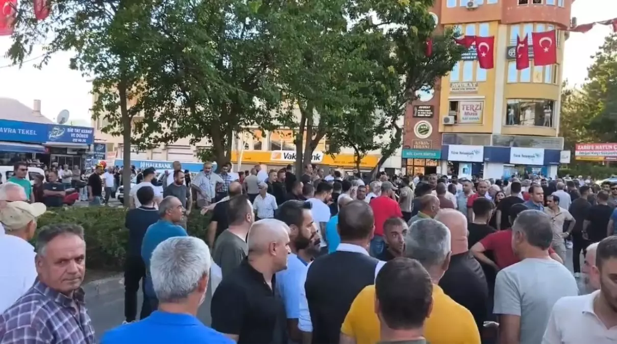 **İşletmeciye Tabancalı Saldırı: 1 Ölü, 1 Ağır Yaralı**