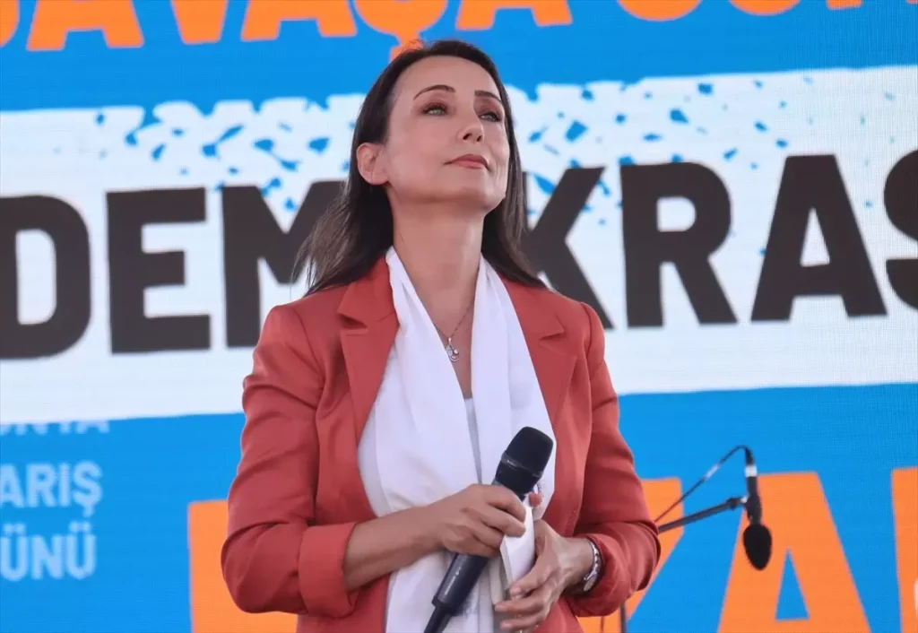 **Barış Mitingi’nde Filistin Halkının Yanında Birlik Olalım**