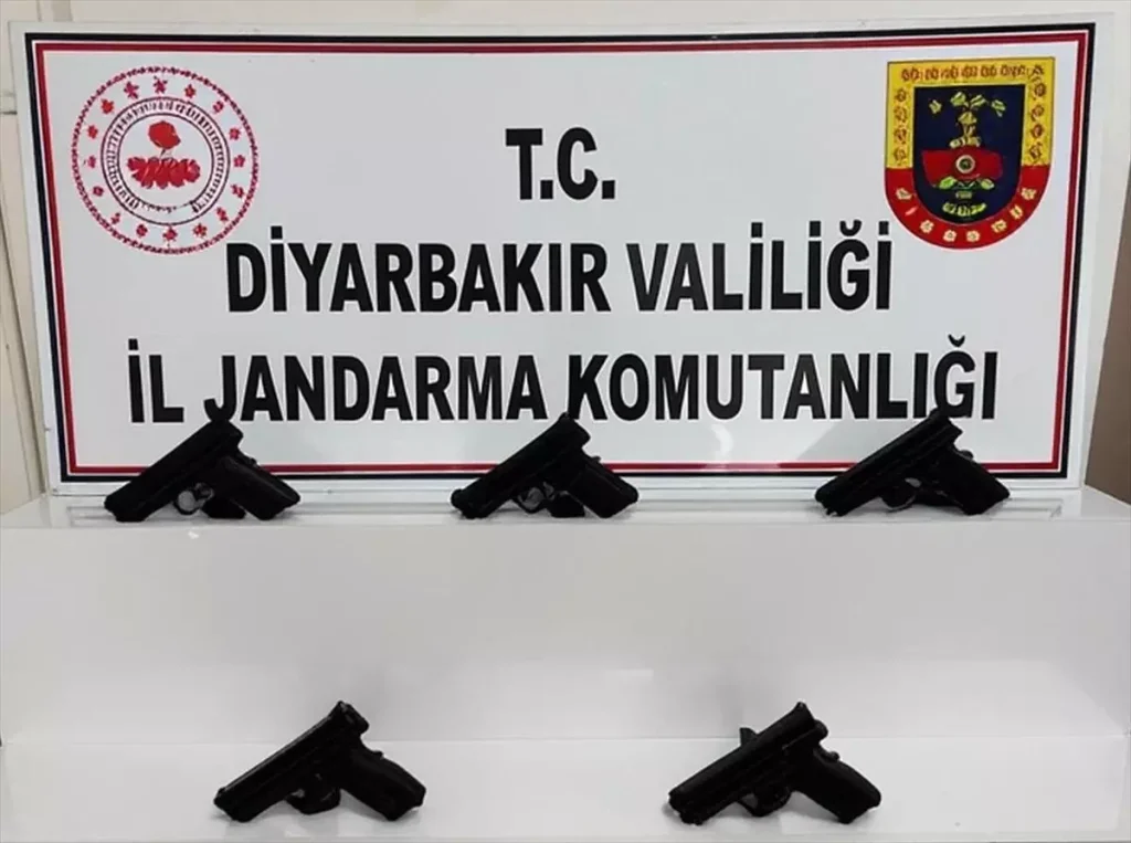Diyarbakır’da Büyük Silah Kaçakçılığı Operasyonu