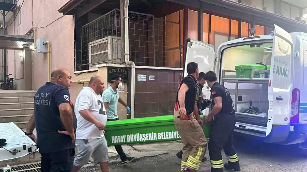 Kavuğudurmaz’ın Evinde Ölü Bulundu