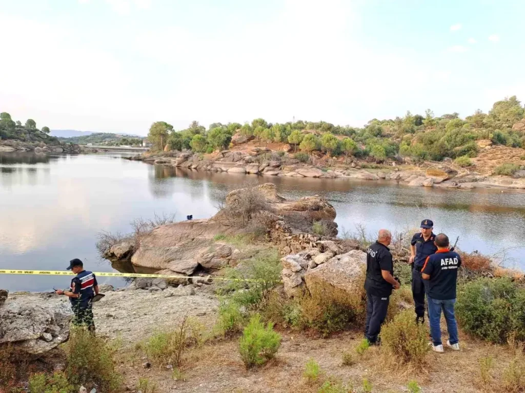 Gençten Saatlerdir Haber Alınamıyor