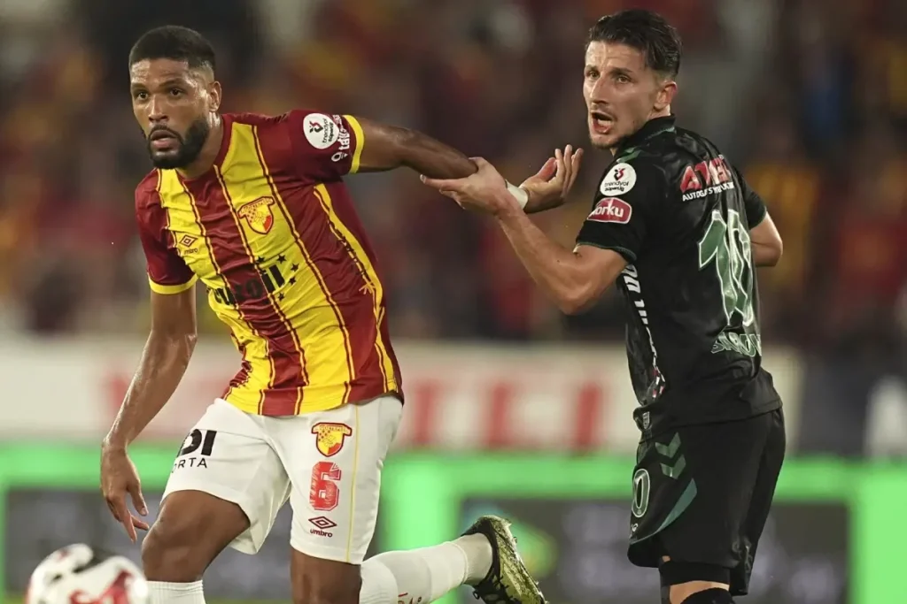 **Göztepe ve Konyaspor Beraberlikte Kaldı**