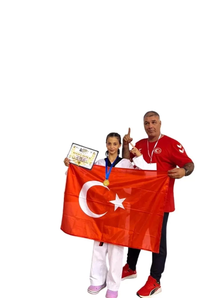 Türk Taekwondo Genç Yıldızı Kadriye Kurtoğlu’nun Büyük Başarısı