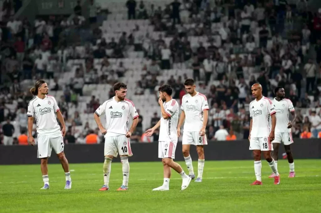 Beşiktaş, UEFA Konferans Ligi’nde Hayal Kırıklığına Uğradı