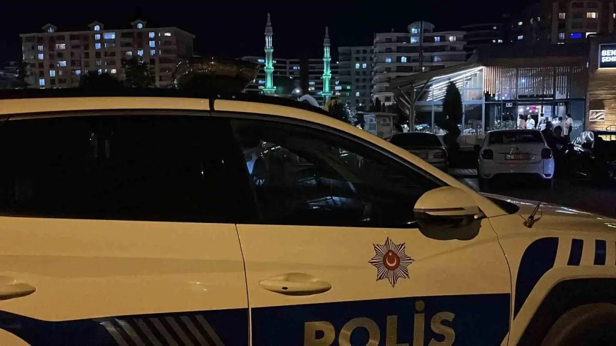 **Konya’da Kafede Bıçaklı Kavga: 1 Yaralı**