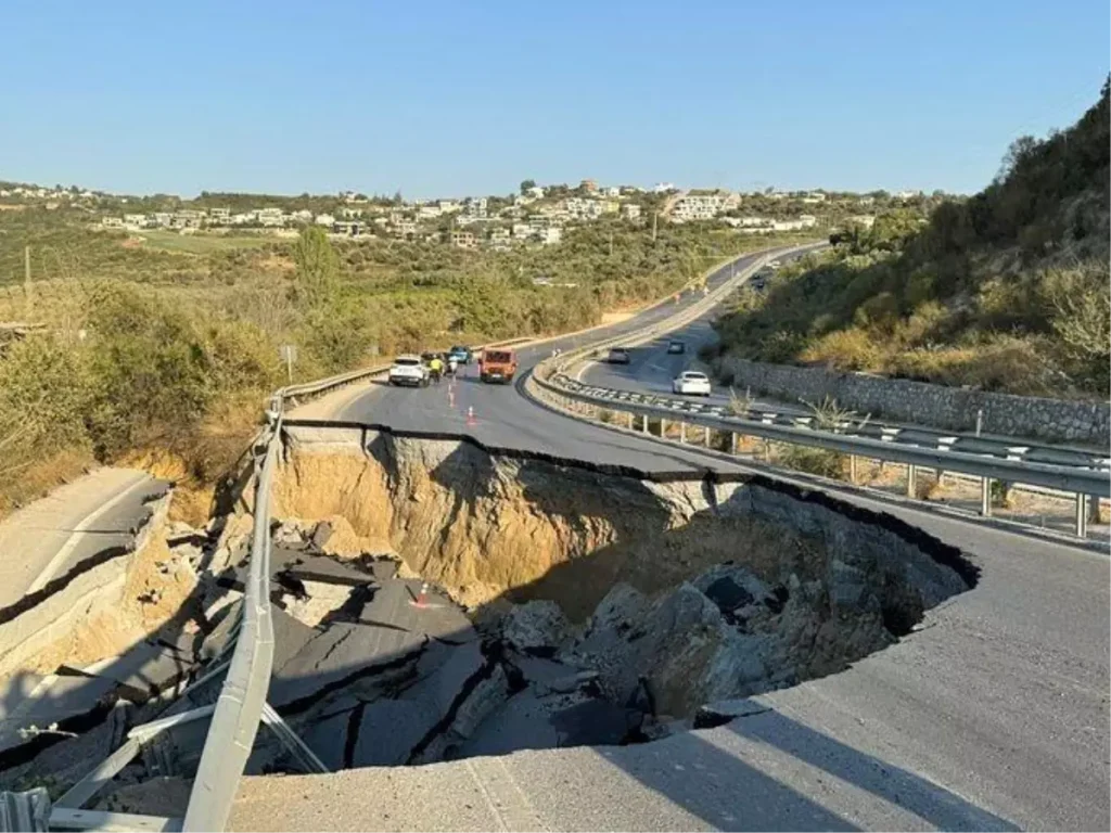 Kuşadası’nda Yol Çökmesi: Trafik Düzenlemeleri ve Alternatif Güzergahlar