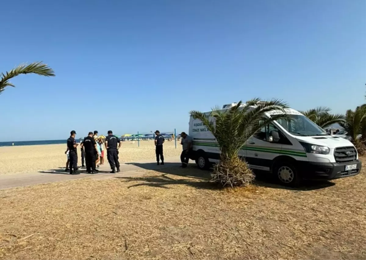 Kuşadası Sahilinde Kıyıya Vurmuş Erkek Cesedi Bulundu