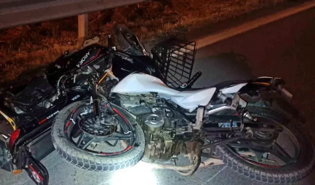Samsun’da Motosiklet ve Elektrikli Bisiklet Çarpıştı