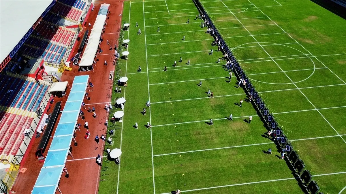 **Okçuluk Şampiyonası Düzce’de başladı**