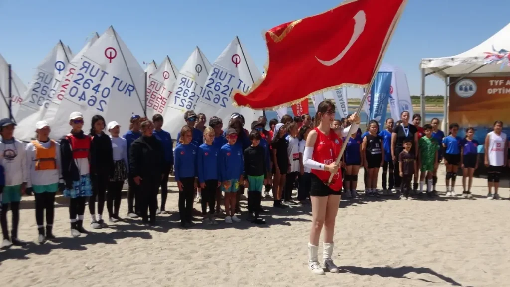 **Optimist Yelken Yarışları Kırşehir’de Başladı**