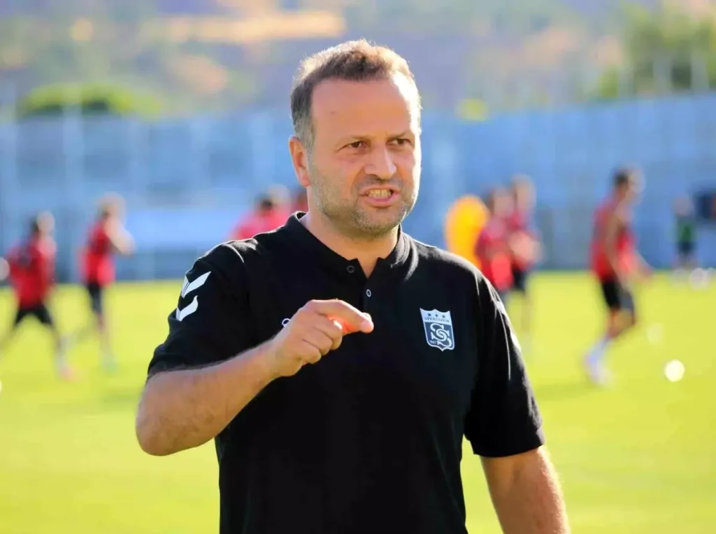 Sivasspor’da Korkmaz’dan Eleştirilere Cevap