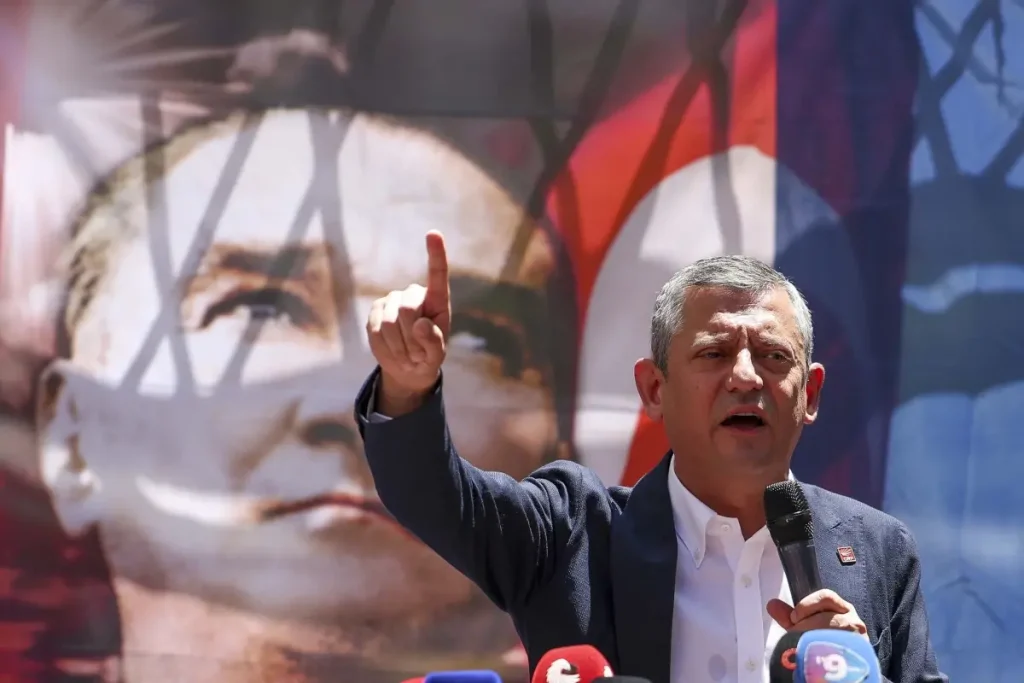 Aydın Büyükşehir Belediye Başkanı Özlem Çerçioğlu’ndan Özgür Özel’e Suç Duyurusu