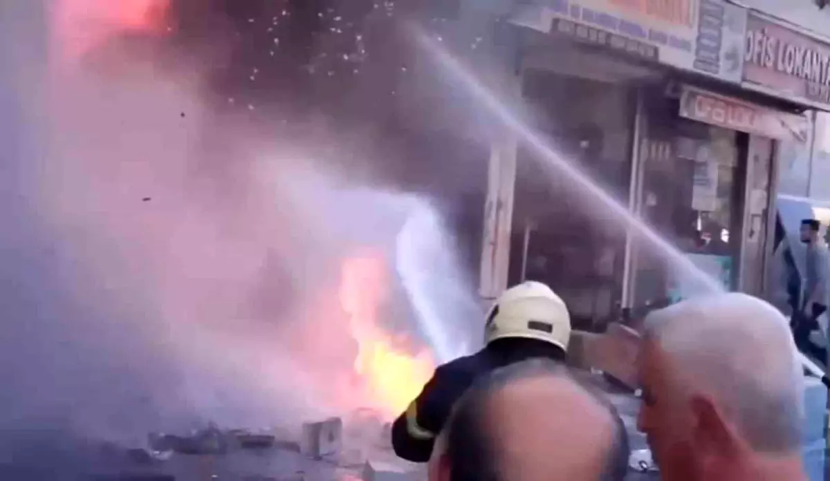 Şanlıurfa’da İş Yerinde Çıkan Yangın Kontrol Altına Alındı