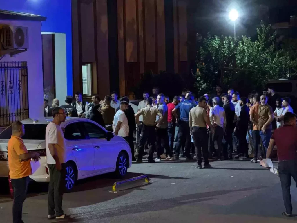 **Saldırıda Yaralanan Genç Hastanede Hayatını Kaybetti**