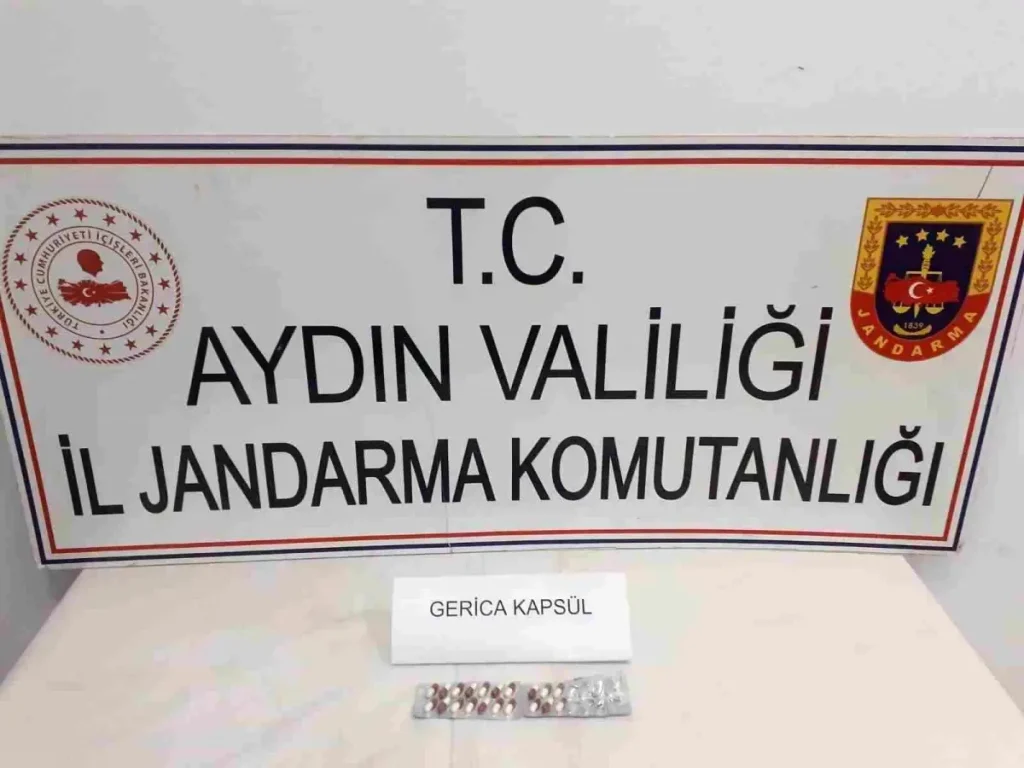 **Suspheli Araçtan Uyuşturucu Çıktı**