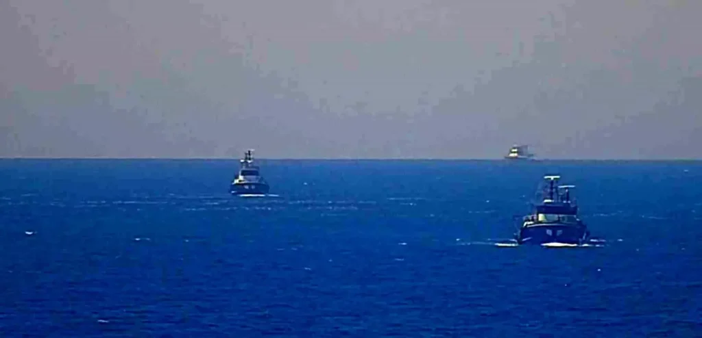 Uluslararası Sularımızda Balıkçılara Yunan Tacizi