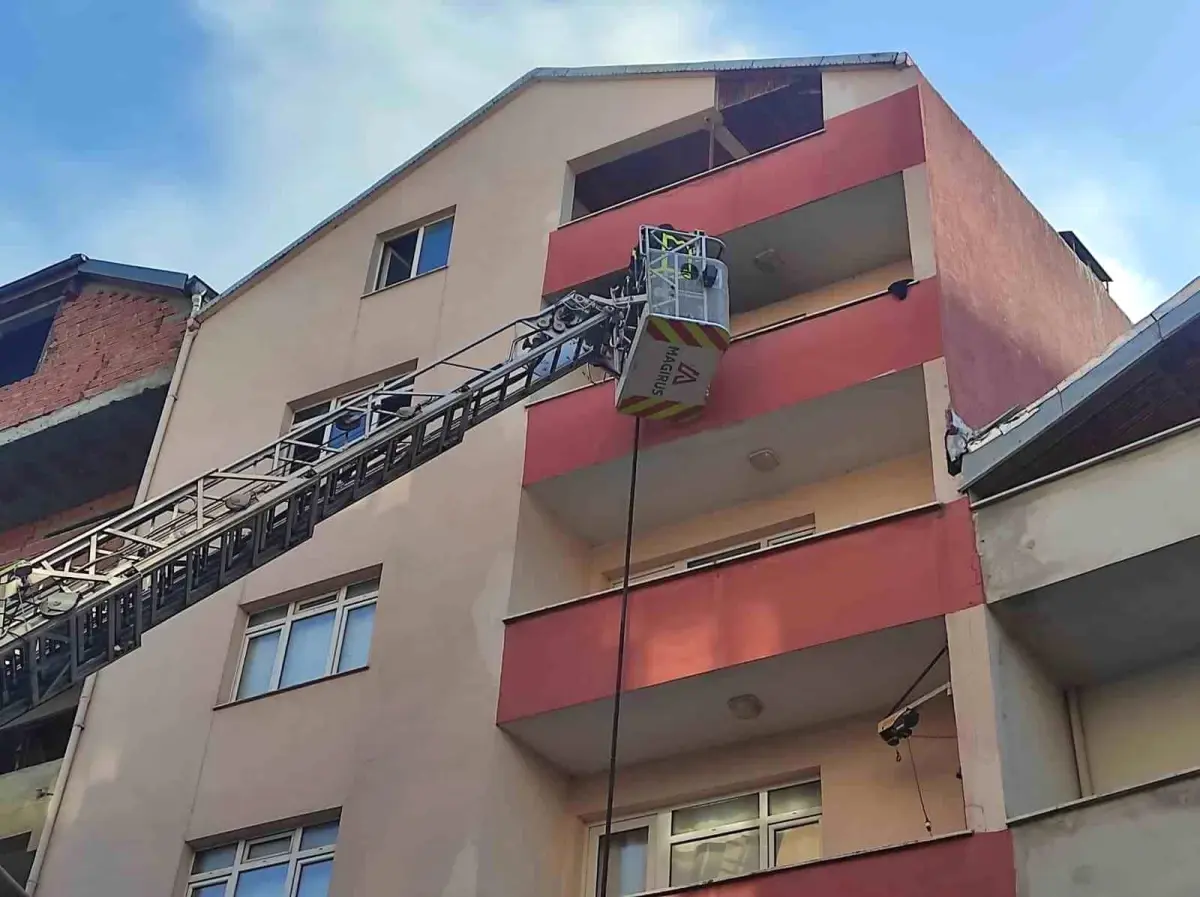 **Sinop’ta Apartman Dairesinde Yangın Paniği**