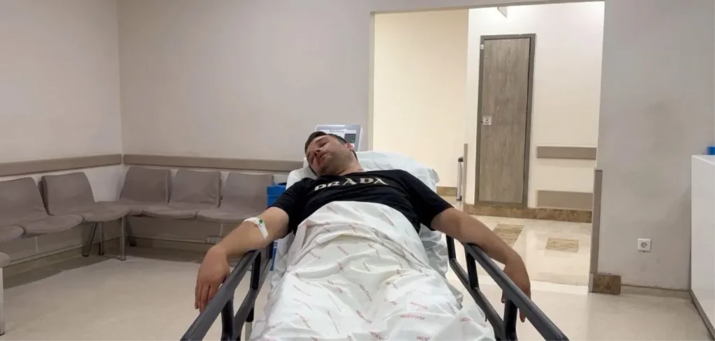 **Cenazede Çıkan Kavga Hastanelik Etti**