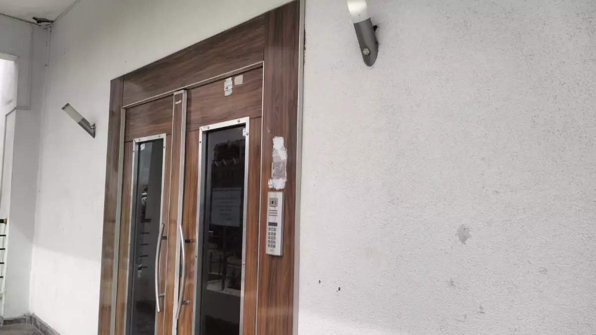 Aile Trajedi: Baba Çocuklarını Bıçakladı, İntihara Kalkıştı