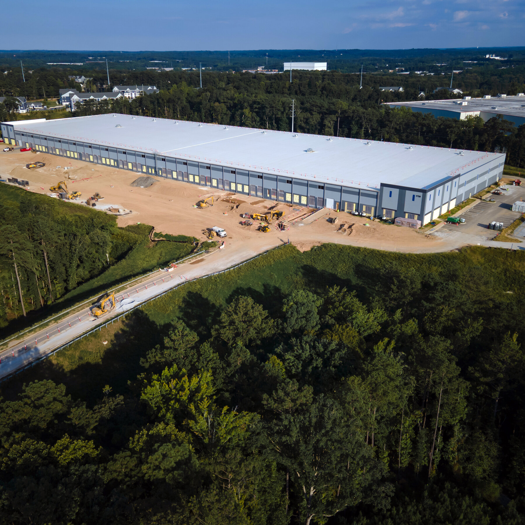 The Green Energy Gap: Why Data Centers Remain Tied to Fossil Fuels