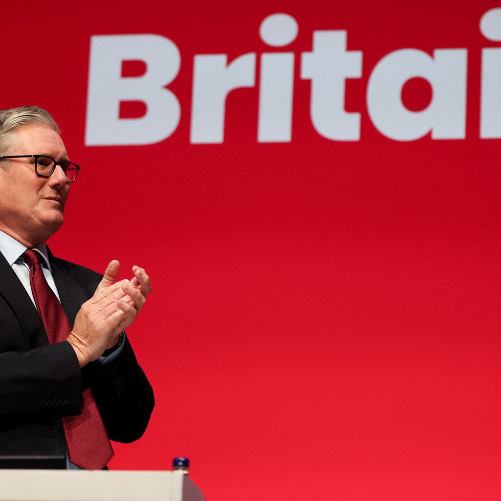 Starmer Describes ‘Fight for the Soul’ of U.K. as Populist Right Rises