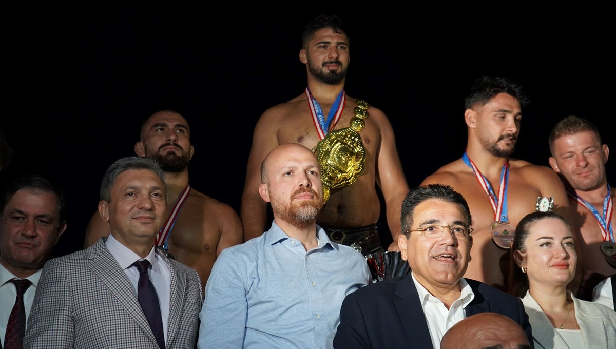 Elmalı’da başpehlivan Enes Doğan oldu!