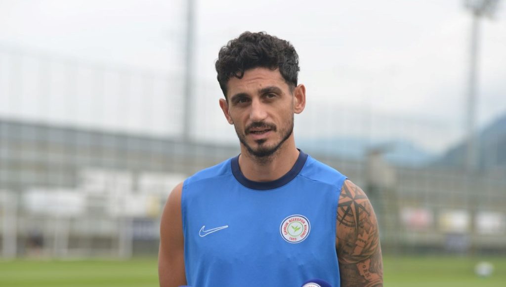 Samet Akaydın: Dışarıya kulağımızı kapatıyoruz”