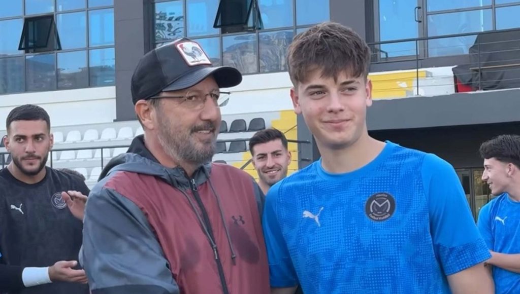 Galatasaray, genç yıldızı kadrosuna kattı