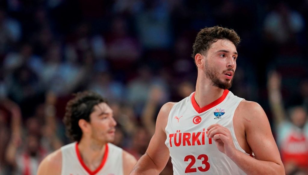 Türkiye-İsveç basketbol maçı ne zaman, saat kaçta ve hangi kanalda? 12 Dev Adam çeyrek final için parkede