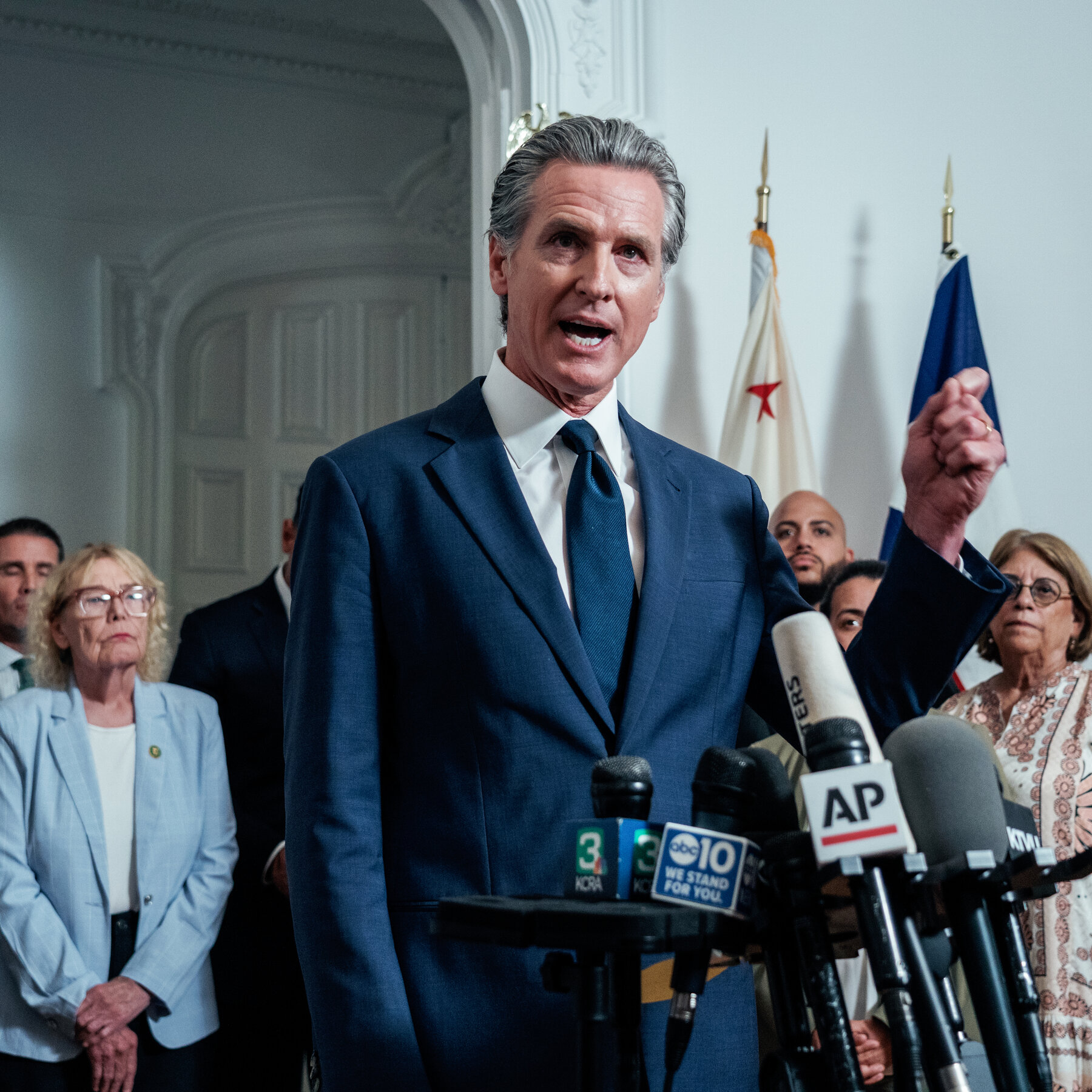 California’s Gavin Newsom Signs Major AI Safety Law