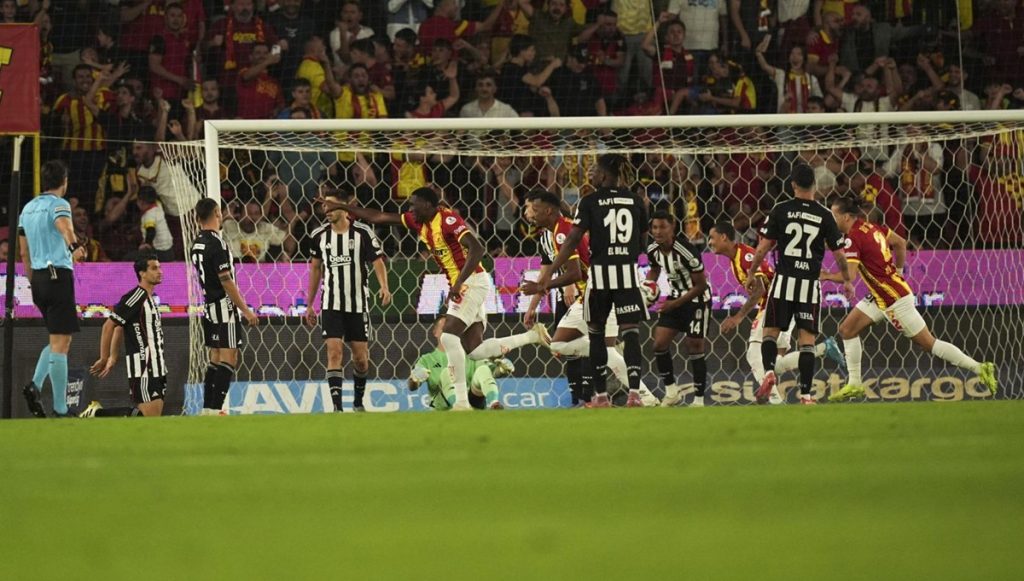 Beşiktaş’a İzmir’de soğuk duş: Göztepe’den farklı galibiyet