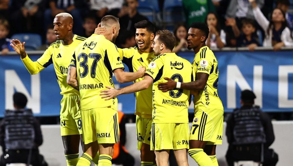 Fenerbahçe’de maç sonu isyan: “Herkes aynaya baksın, bu şekilde çok zor”