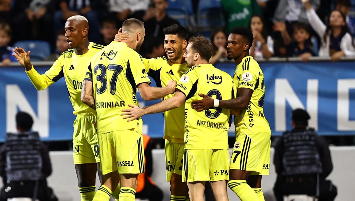 Fenerbahçe’de maç sonu isyan: “Herkes aynaya baksın, bu şekilde çok zor”