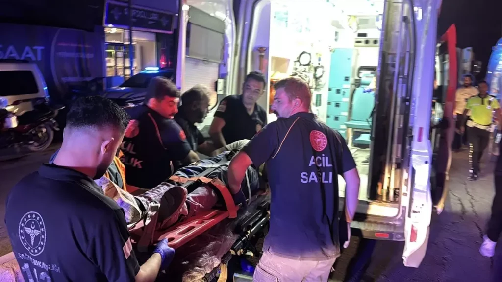 Trafik Kazası: 4 Kişi Yaralandı, 3’ü Ağır