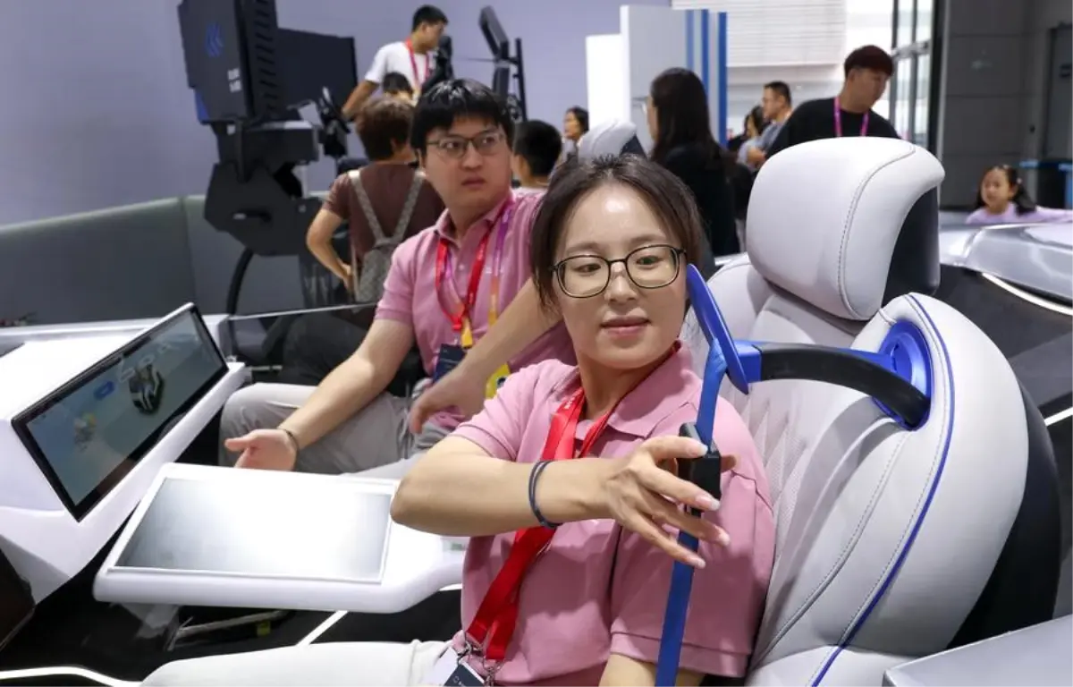 Chongqing’de 2025 Dünya Akıllı Endüstri Fuarı Başladı