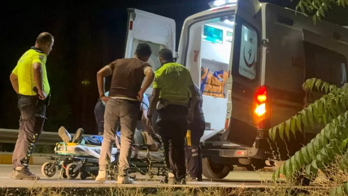 Alkollü Sürücü Şarampole Uçtu: 2 Yaralı