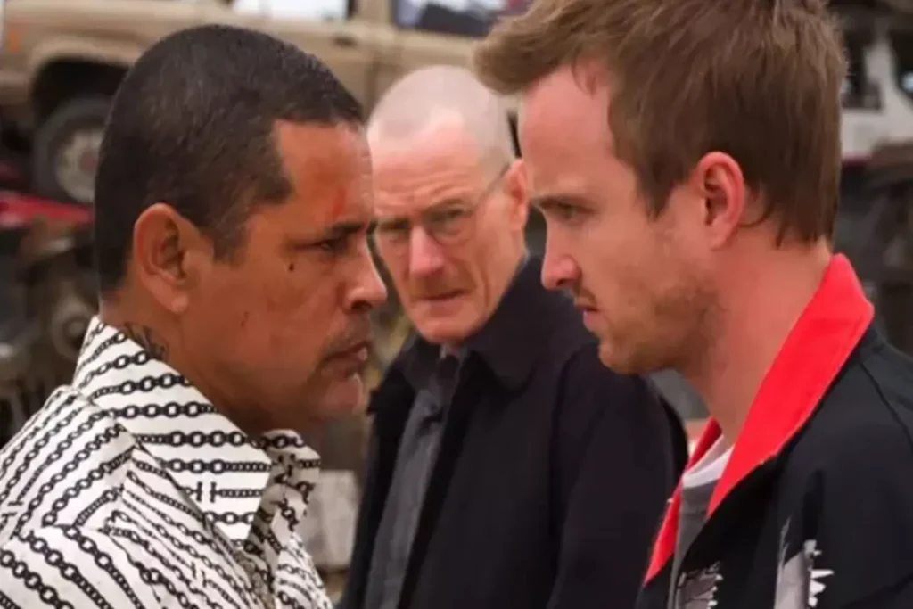 Ünlü Oyuncu Cruz, Komşusunu Hortumla Islattı