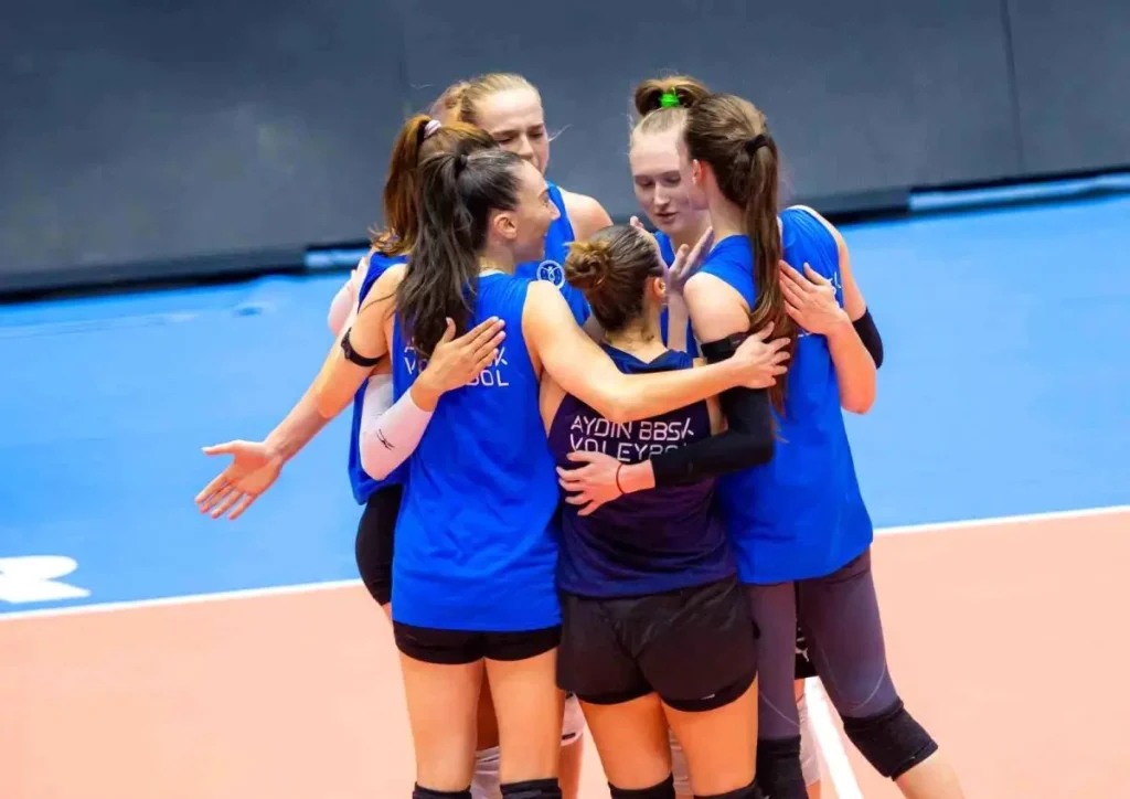 Voleybol Hazırlık Maçında Aydın BBSK Göztepe ile Berabere Kaldı